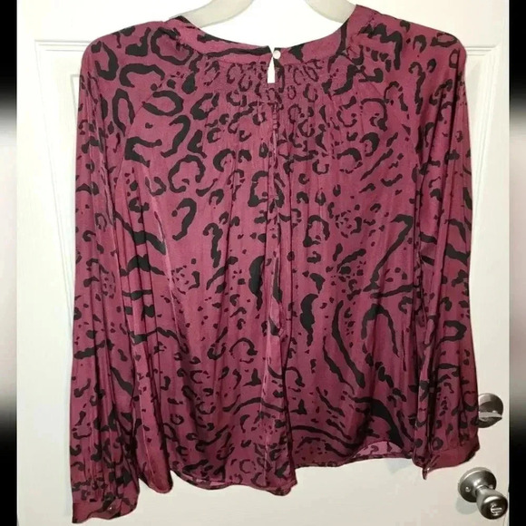 AVA & VIV Burgandy Animal Print Top Blouse Workwear Career Plus Size 1X - Picture 3 of 6